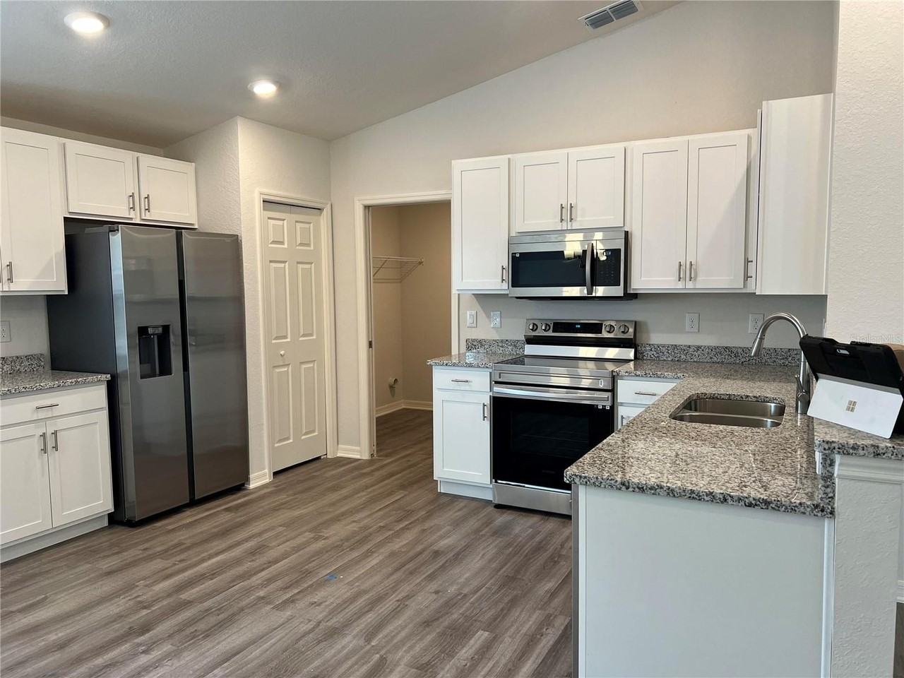 11739 Pink Plumeria Ct - Photo 4 of 11