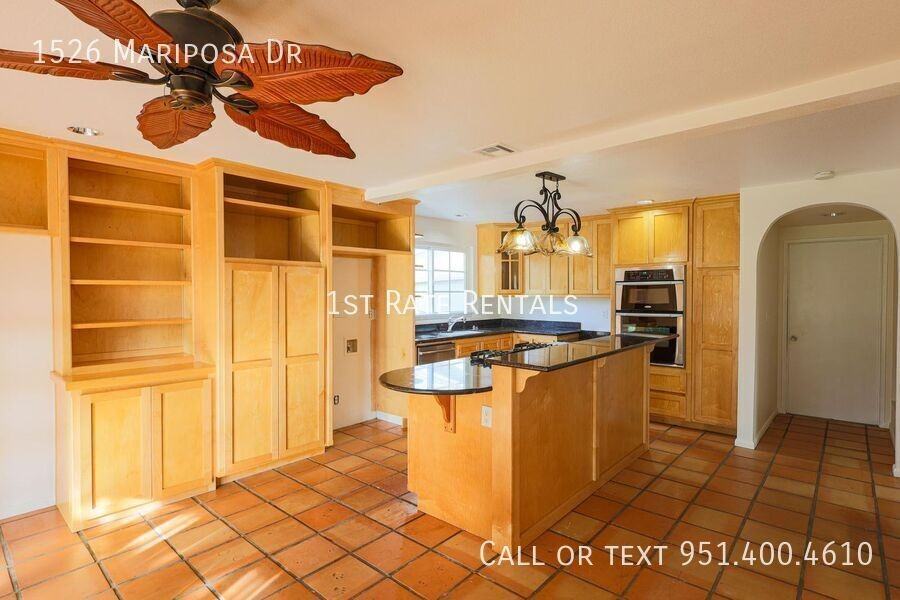 1526 Mariposa Dr - Photo 4 of 12