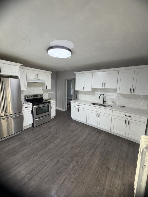 61 Woodlawn St - Photo 7 of 16