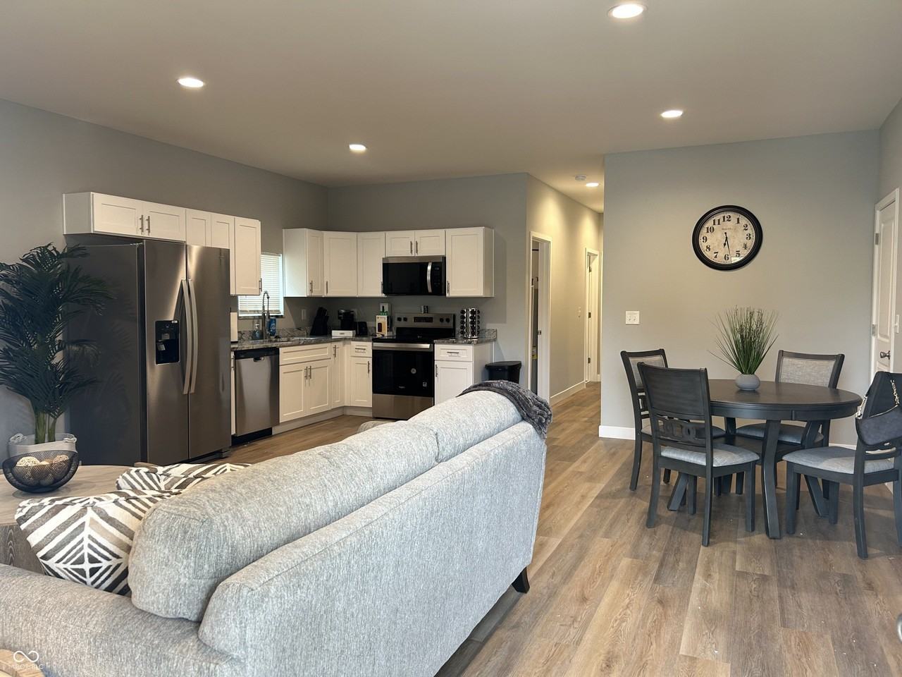 2809 N Talbott St #A - Photo 6 of 26