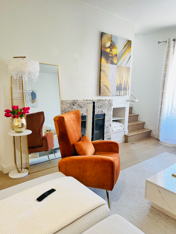 382 Montecito Way - Photo 2 of 20