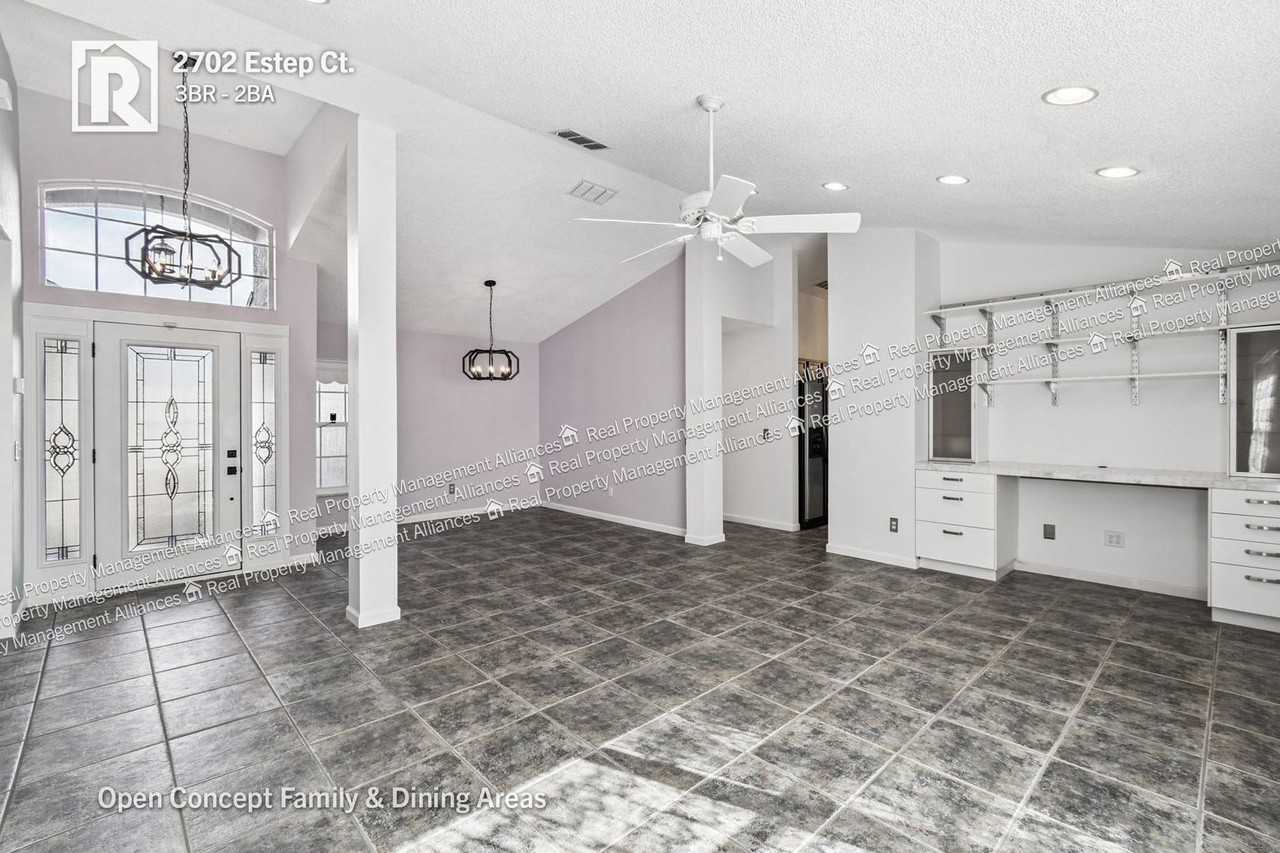 2702 Estep Ct - Photo 4 of 27