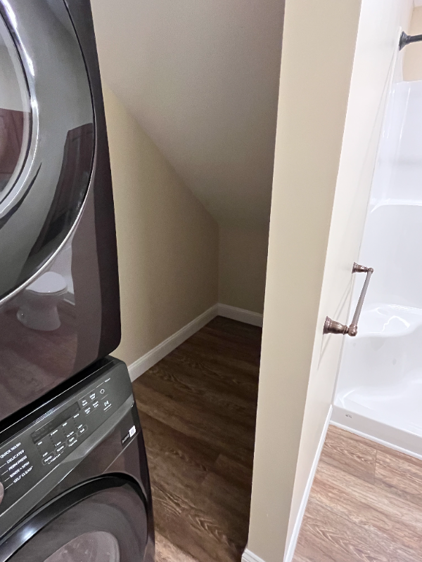 579 Penney Rd #B - Photo 5 of 11