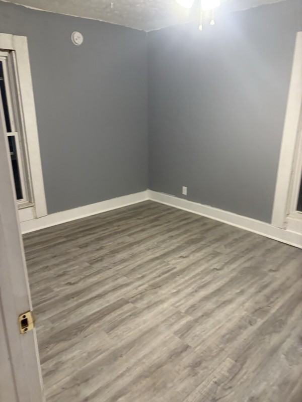 423 Laurel St #A - Photo 3 of 9