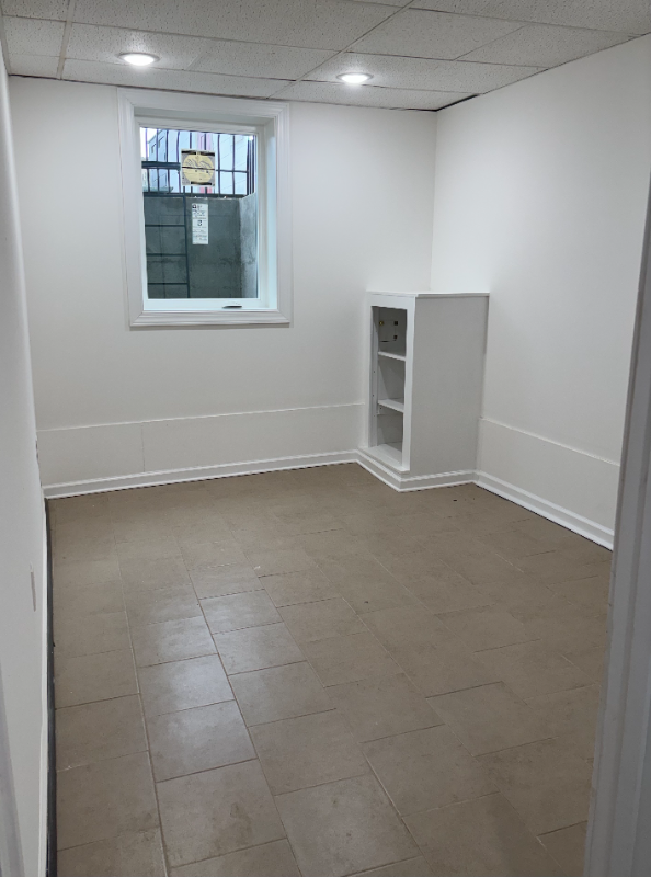 1111 Curled Oaks Pl - Photo 3 of 6