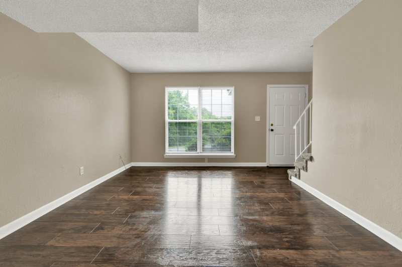 1312 Ely Rd #12 - Photo 3 of 9