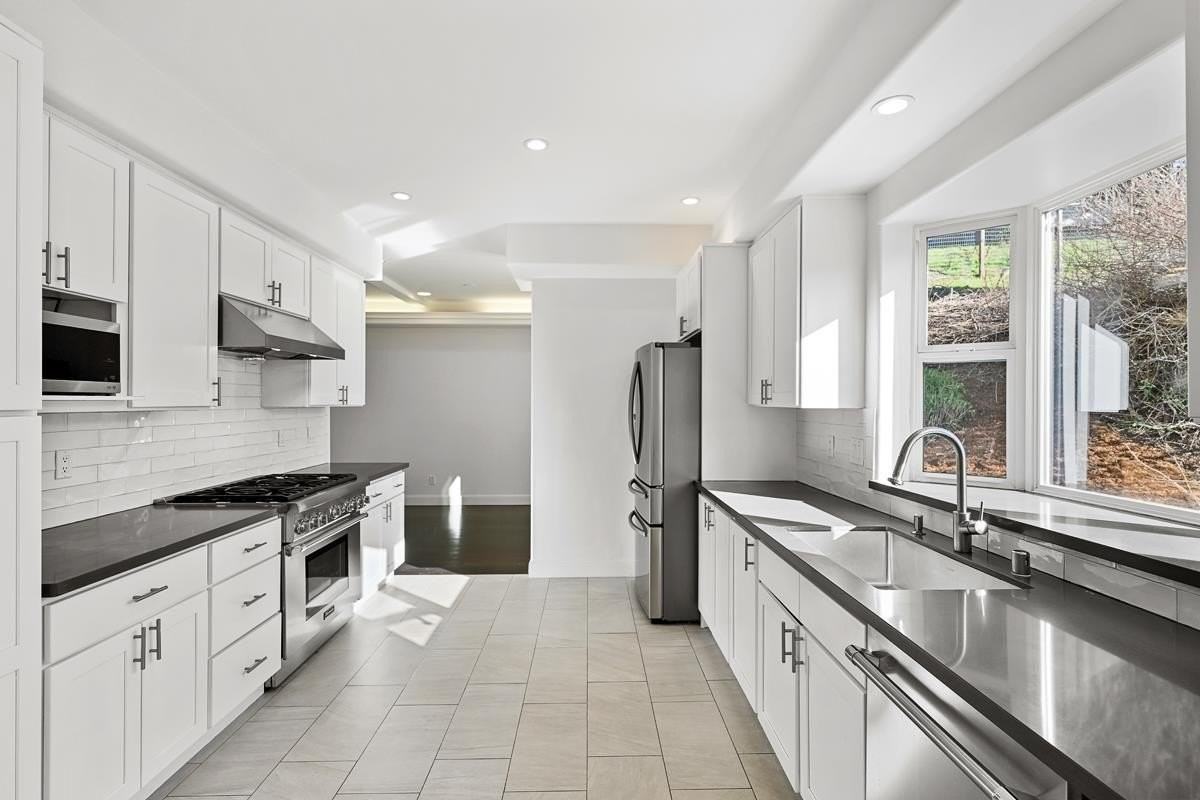 3817 Naughton Ave - Photo 2 of 11