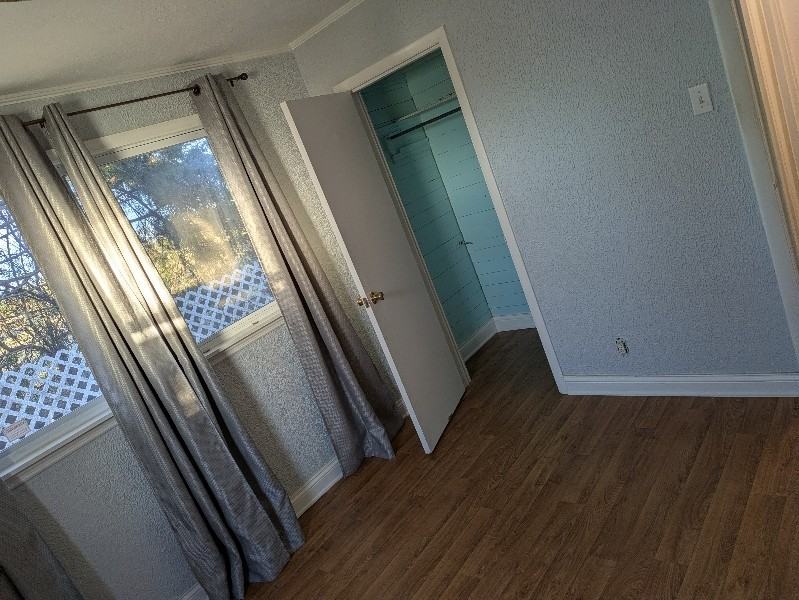 217 Church St - Photo 6 of 8