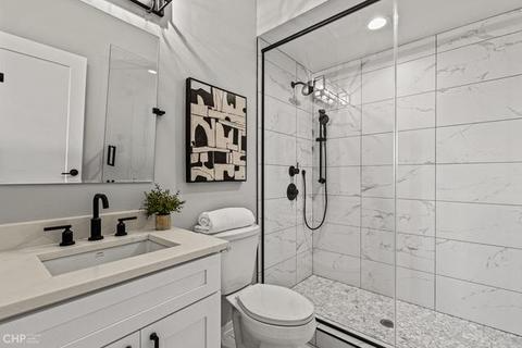 4758 S Indiana Ave #1 - Photo 4 of 8