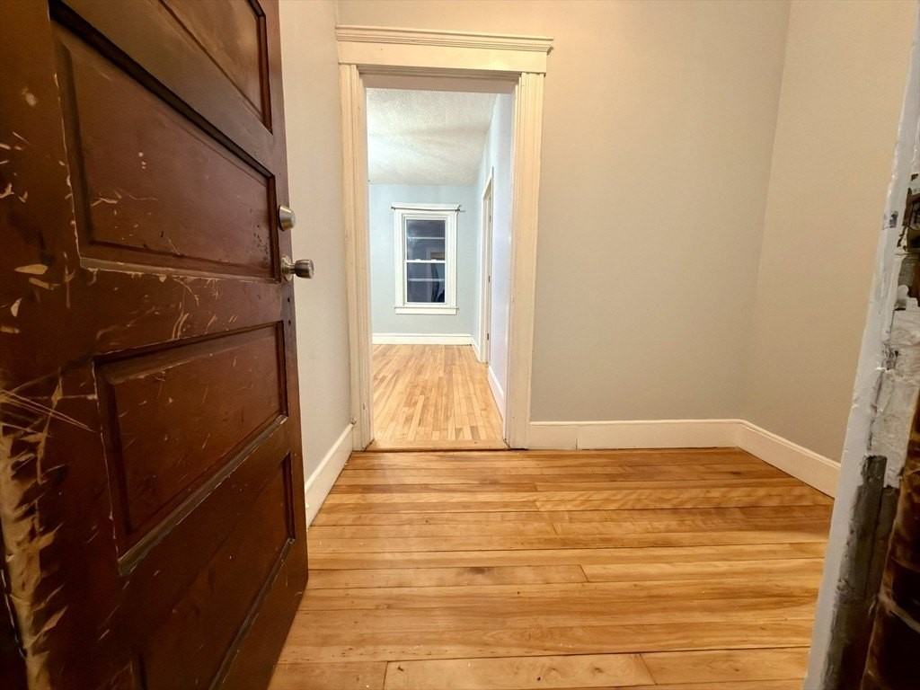 90 Vernon St Apt 3 #3 - Photo 2 of 29