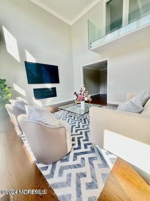 756 Dorathys Ln - Photo 3 of 23