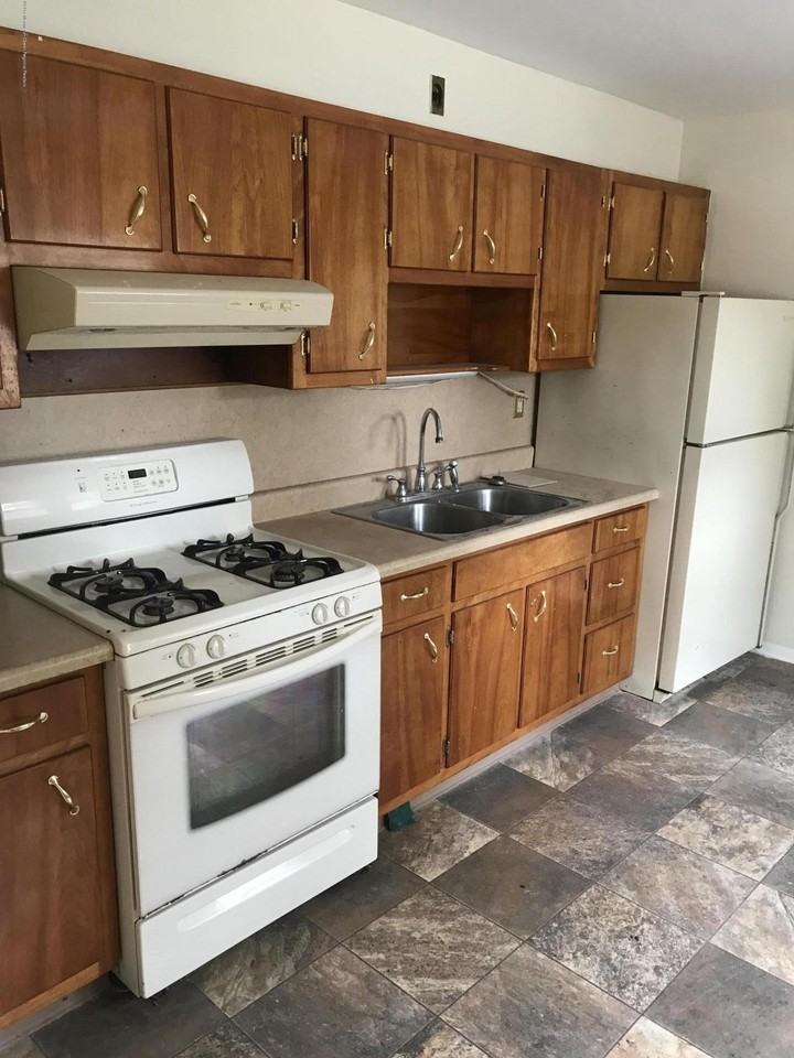 7 Pearl Dr - Photo 6 of 13