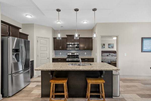 404 Veronica Ct - Photo 4 of 8