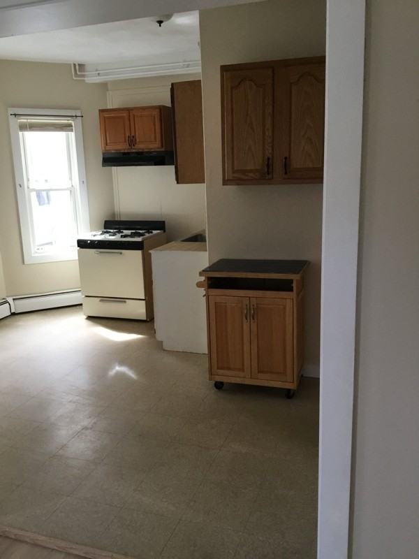 863 Plymouth Ave #1FRONT - Photo 5 of 8