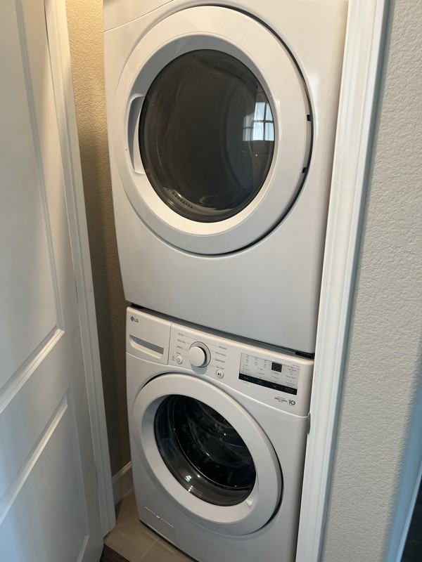 1001 Wadsworth Dr #2 - Photo 5 of 15