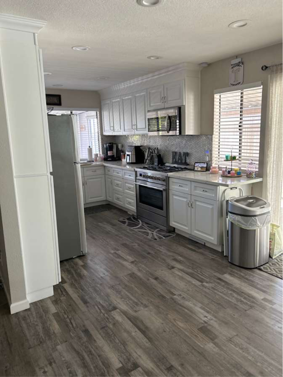 141 Kaseberg Dr #1 - Photo 5 of 10