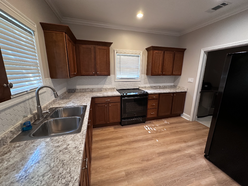 1703 N Monroe St - Photo 7 of 15