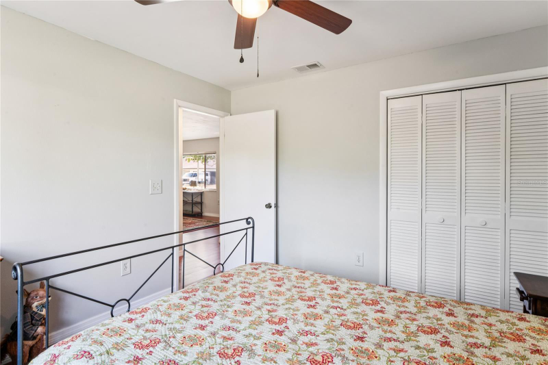 12906 Sandburst Ln - Photo 6 of 20