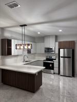 featured image of 703 Pedro St #3