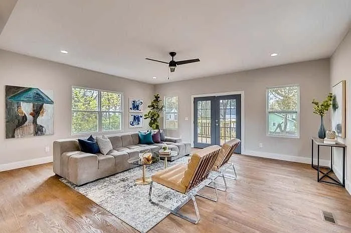 816 Beechwood Ave Sw - Photo 3 of 16