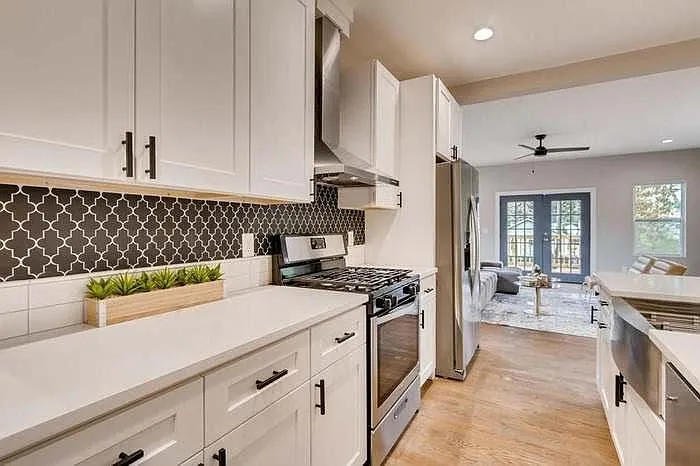 816 Beechwood Ave Sw - Photo 7 of 16