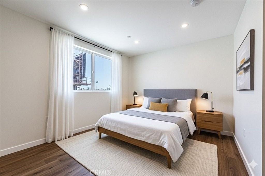 1859 Crenshaw Blvd - Photo 7 of 31