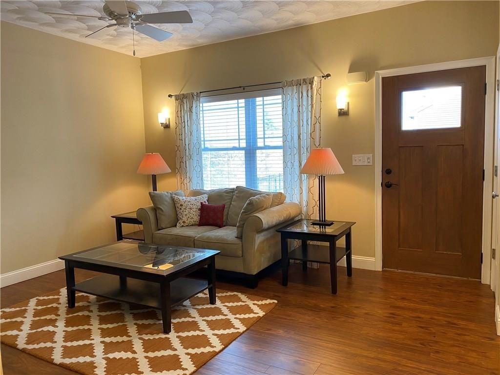 76 Morningside Dr - Photo 3 of 11