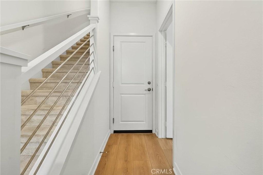 14130 Bay St - Photo 2 of 37