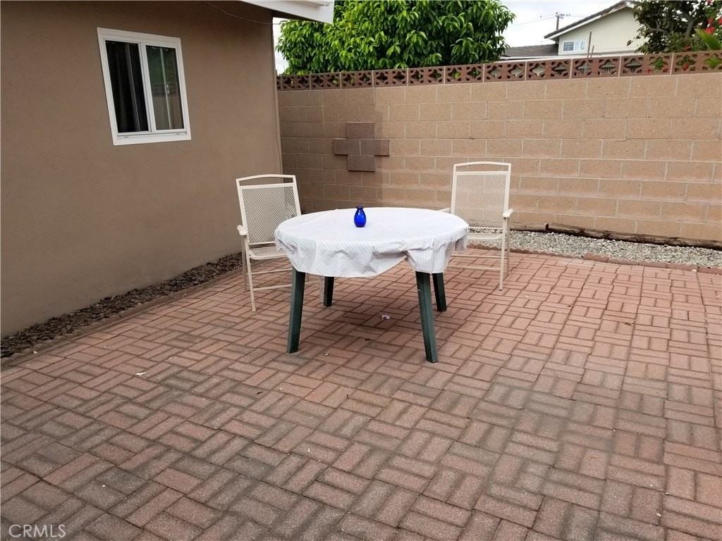 3849 W 172nd St - Photo 2 of 7