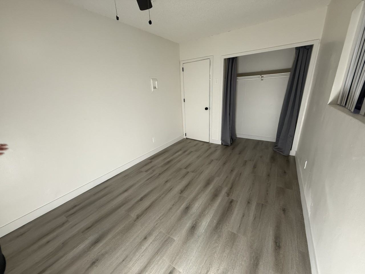 5039 Alhambra Ave - Photo 5 of 9