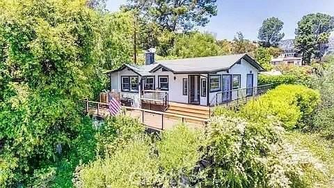 2597 Dearborn Dr - Photo 3 of 30