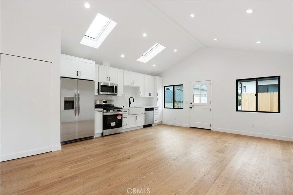 8336 Winsford Ave - Photo 2 of 12