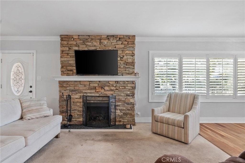 12402 Cumpston St - Photo 2 of 37