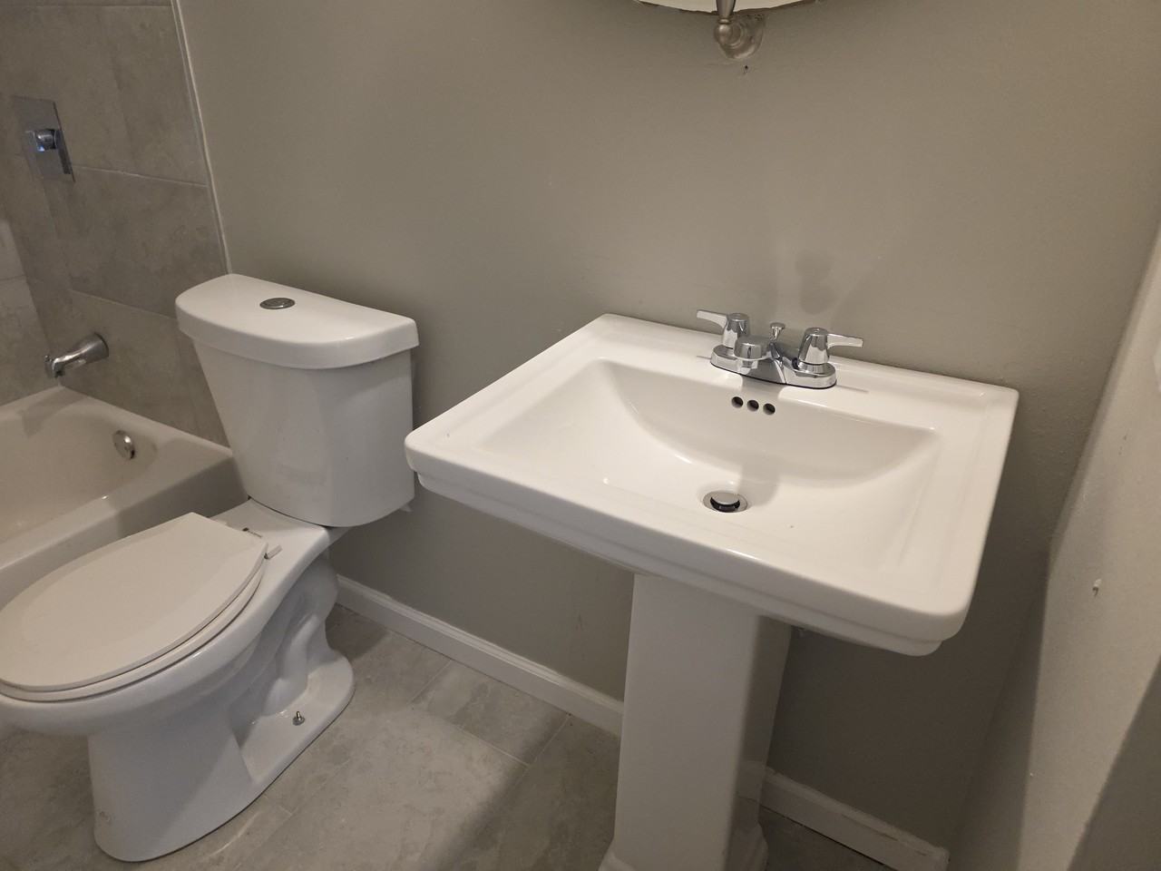 2817 Daniel Dr #2819 - Photo 5 of 8