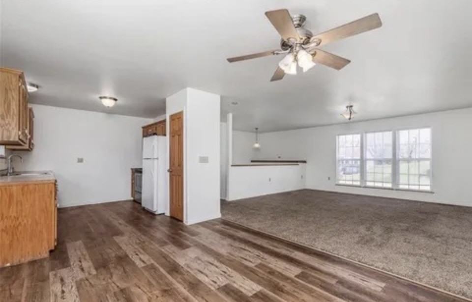 621 Twin Valley Dr #NA - Photo 5 of 19