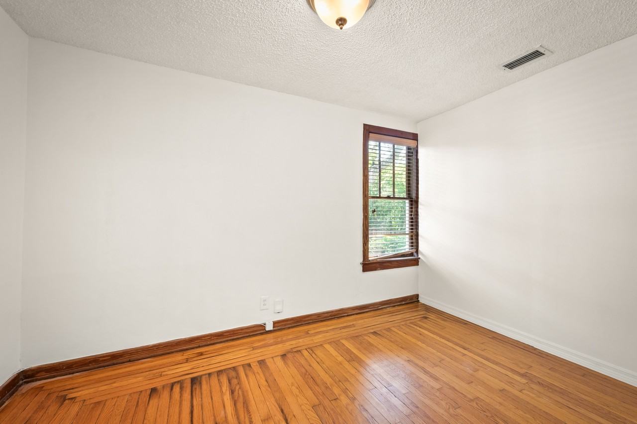 4315 Antisdale St #NA - Photo 6 of 18