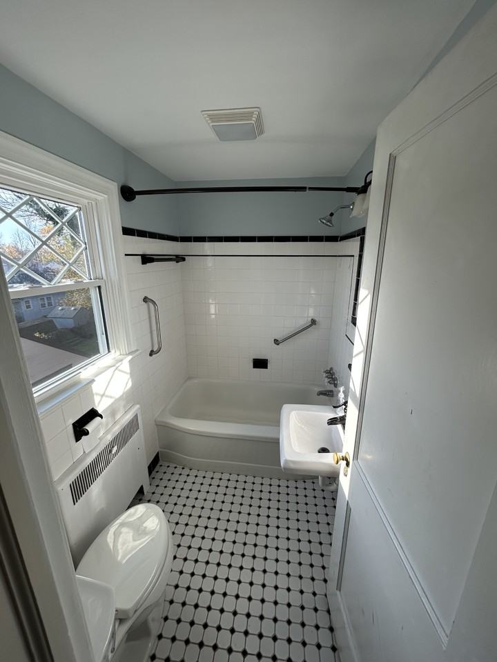 1210 Fairview Ave #NA - Photo 3 of 19