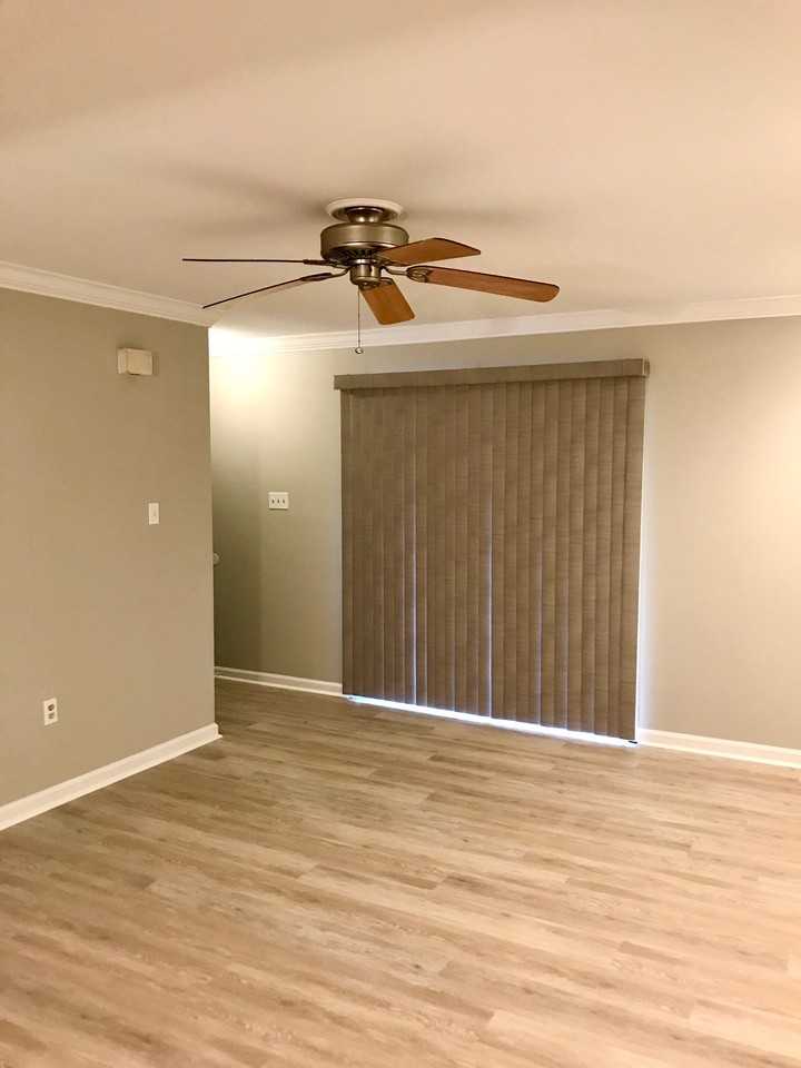 141 Lamotte Dr #G6 - Photo 3 of 20