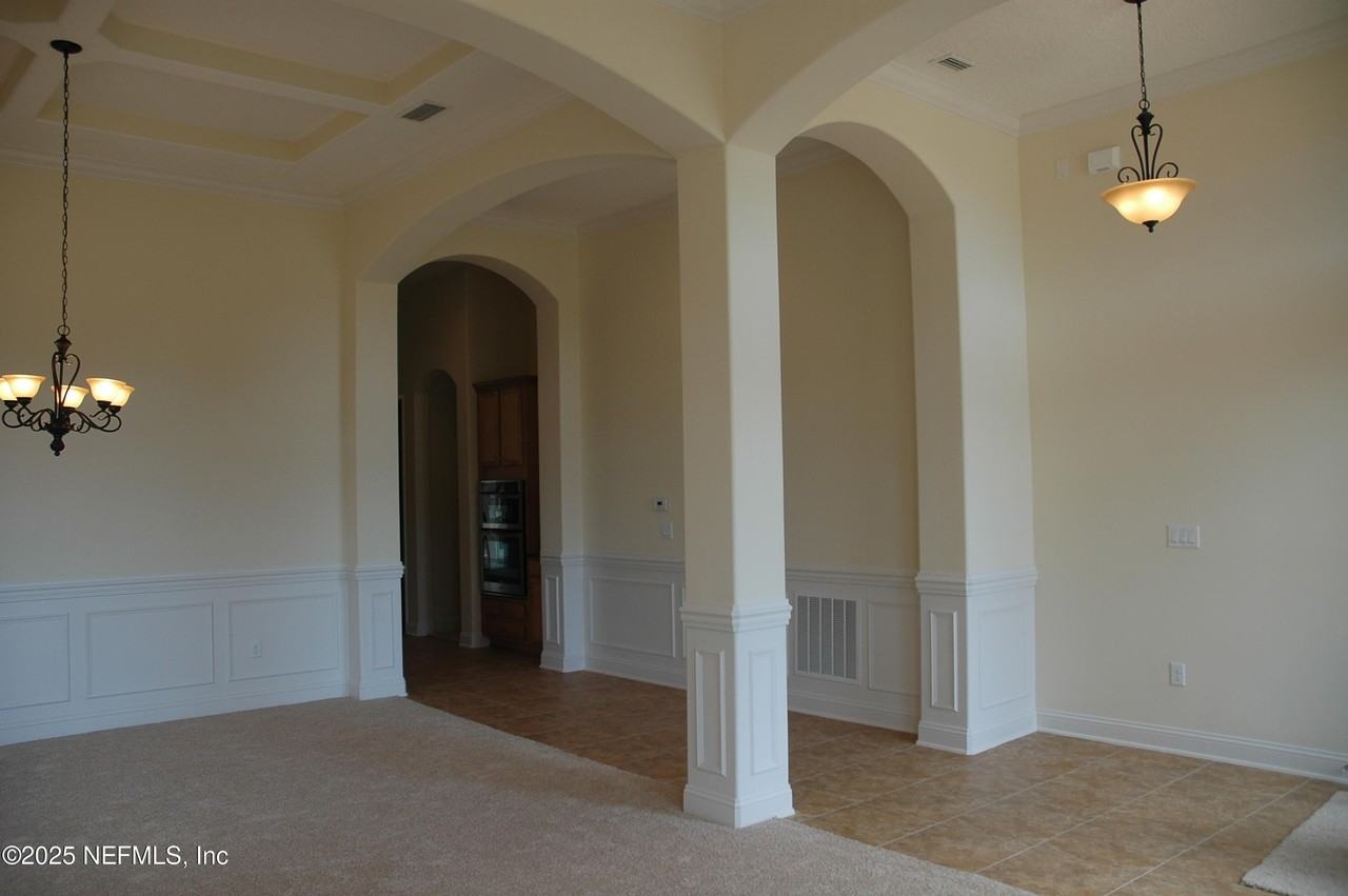 145 Telford Dr - Photo 2 of 27