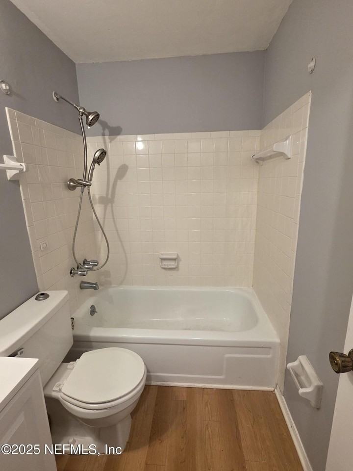 2709 Julie Ln - Photo 6 of 12