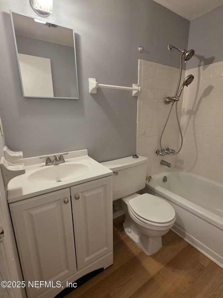 2709 Julie Ln - Photo 7 of 12