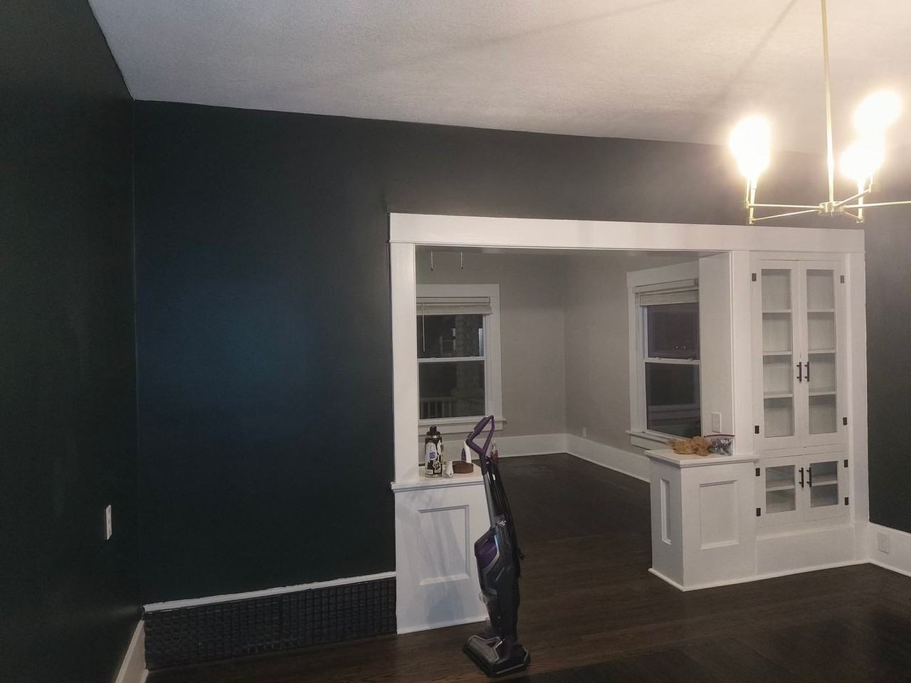 215 S Erie St - Photo 7 of 17