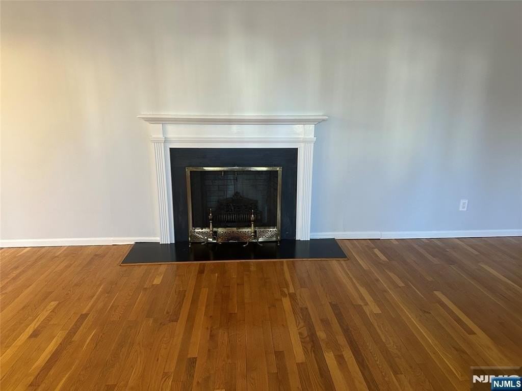 24 Drake Ln - Photo 7 of 28