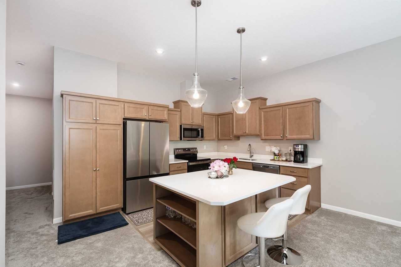 2517 Bella Rdg - Photo 2 of 24