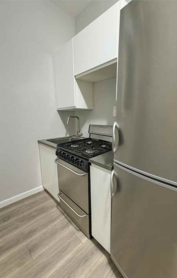 E 106th St - Photo 4 of 4