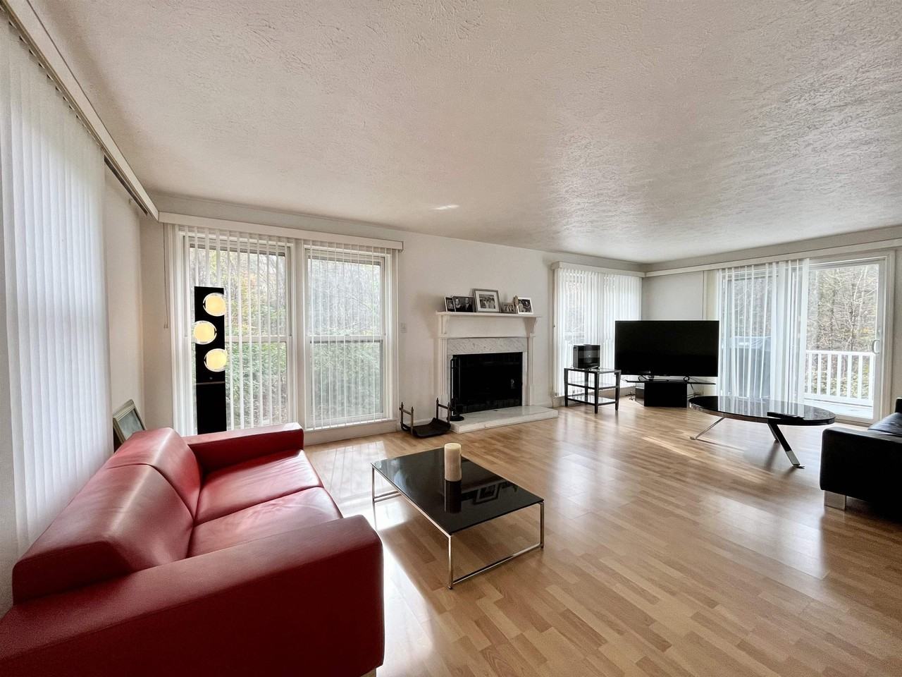 22 River Bend Cir - Photo 4 of 31