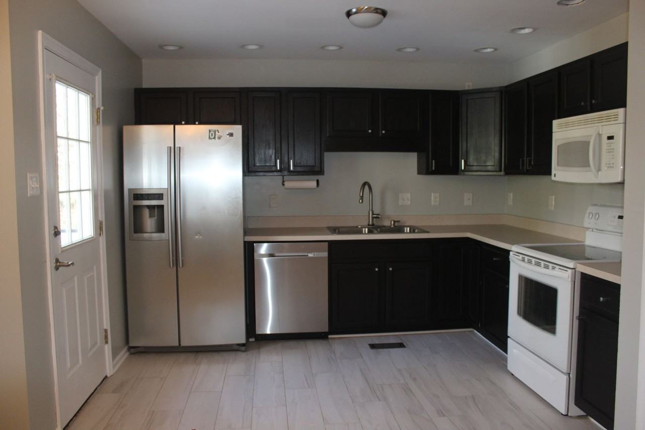 7845 Winding Ash Pl - Photo 4 of 15