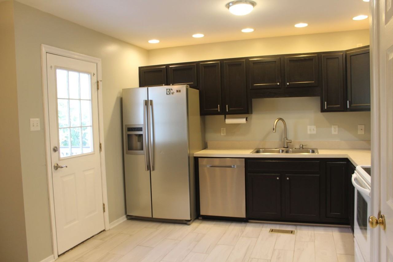 7845 Winding Ash Pl - Photo 5 of 15