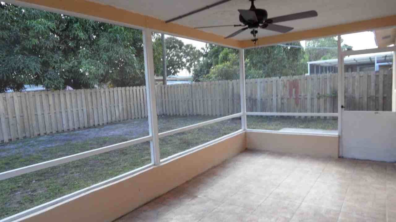 9100 Nw 26th Pl - Photo 6 of 45