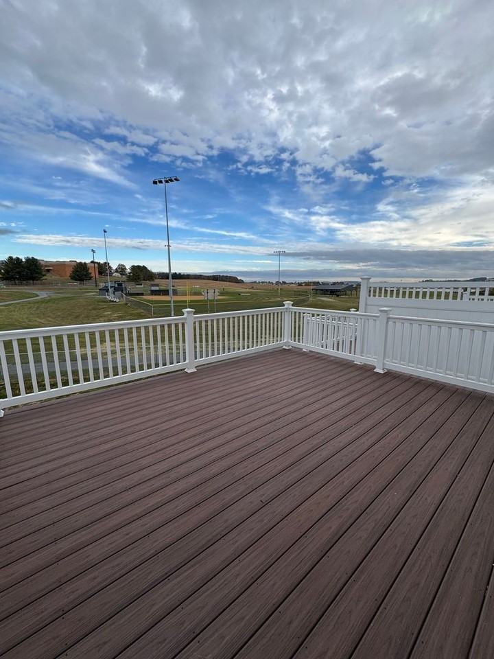 207 Scarlet Maple Ln - Photo 2 of 22